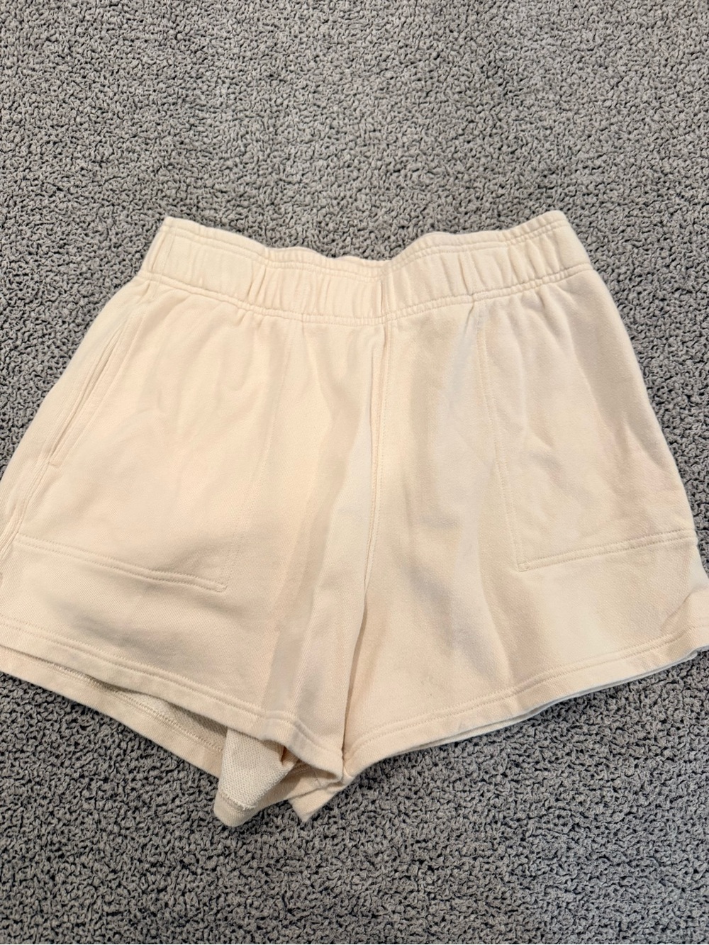 Aerie Women's Cream Casual Elastic-Waist Shorts